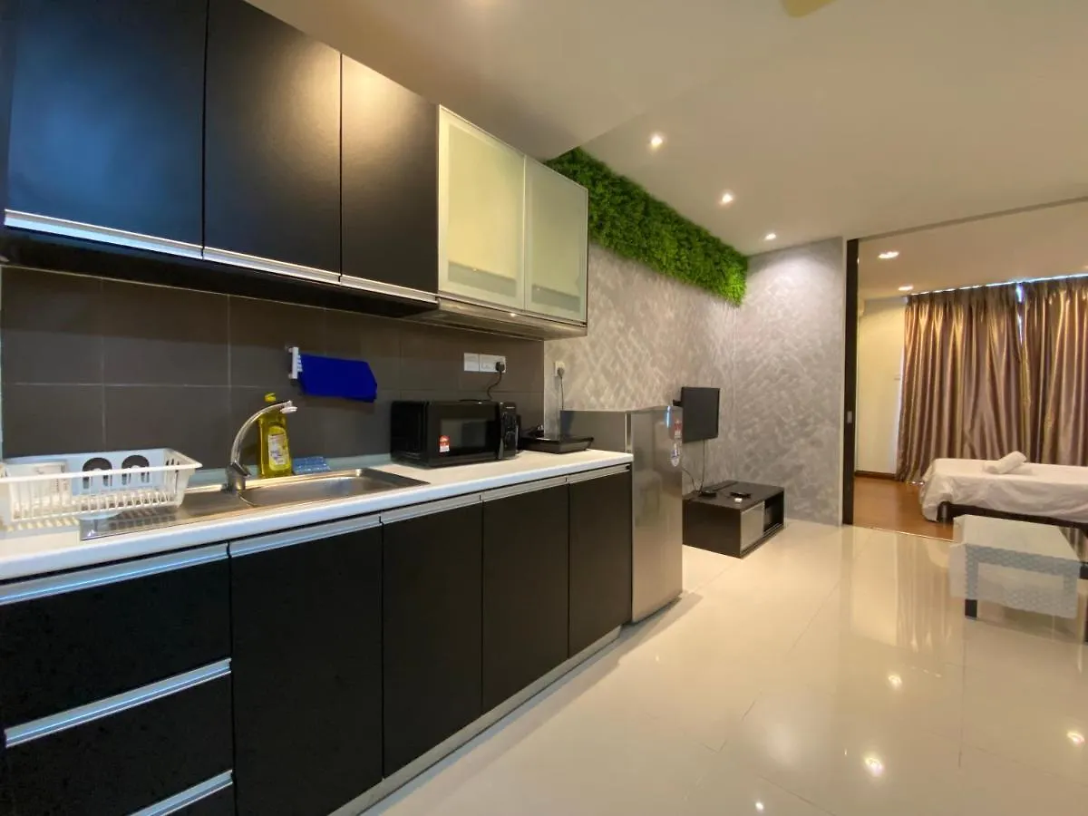 Spacious 3R,2R,Studio 5Min Walk To Time Square,Lalaport, Pool,Gym,Wifi Lägenhet Kuala Lumpur